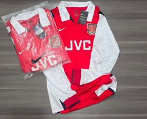 ARSENAL TITULAR 1999 TALLES (XL/ XXL)