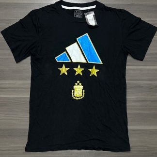 REMERA ARGENTINA NEGRA FESTEJO TALLE S/M