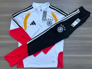 CONJUNTO ALEMANIA 2026 ENTRENAMIENTO (SE VENDE POR SEPARADO TAMBIEN )
