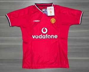 MANCHESTER UNITED TITULAR RETRO 2000 TALLE(S)