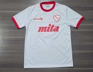 INDEPENDIENTE RETRO BLANCA N10 TALLE M/XL