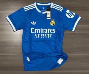 REAL MADRID SUPLENTE 2025 VERSION JUGADOR (M)