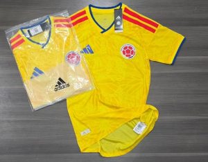 COLOMBIA TITULAR VERSION JUGADOR TALLES(M/ L/ XL)