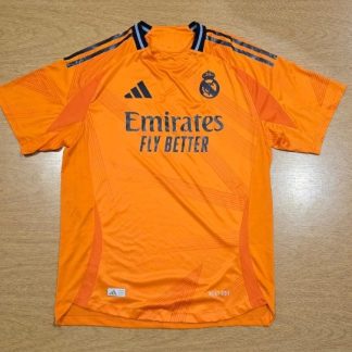 REAL MADRID NARANJA VERSION JUGADOR TALLE XL