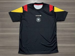 CAMISETA ALEMANIA EQT NEGRA TALLE (M/L/XL/XXL)