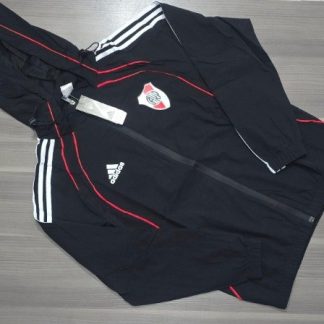 CAMPERA RIVER NEGRA ROMPEVIENTO TALLES(S)