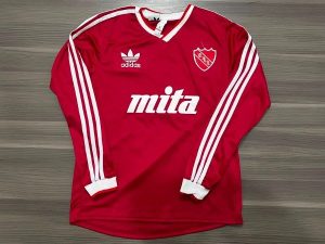 CAMISETA INDEPENDIENTE MITA RETRO MANGA LARGA TALLE S/M/L/XL/XXL