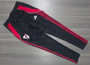 PANTALON RIVER NEGRO 2025 TALLES(S/ M/ L/ XL)