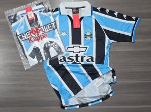 GREMIO RETRO TITULAR 2000 RONALDINHO 10 TALLES(M/L/XL/XXL)