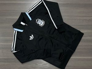 CAMPERA ARGENTINA ICON NEGRA TALLE (S)