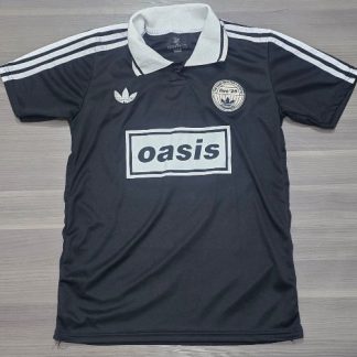 CAMISETA OASIS NEGRA TALLE M