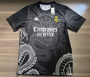 CAMISETA REAL MADRID DRAGÓN TALLE L