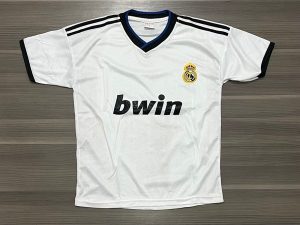 CAMISETA REAL MADRID RETRO TALLE L NIÑO