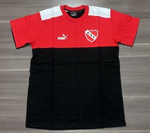 REMERA INDEPENDIENTE NEGRA Y ROJA TALLES(S/ M/ L)