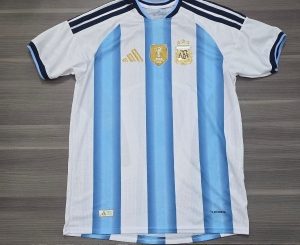 CAMISETA ARGENTINA TITULAR TERMO SELLADA TALLE XXL