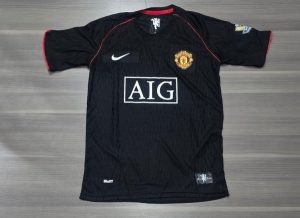 MANCHESTER UNITED VERSION JUGADOR CR7 TALLES(S/M)