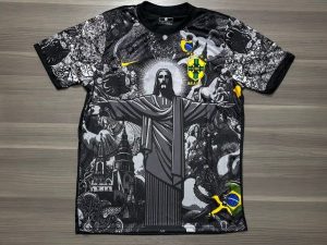 CAMISETA BRASIL NEGRA (TALLE S/XL/XXL)