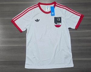 CAMISETA IRAN SUPLENTE RETRO 55.000 Talle (S/M/L/XL)