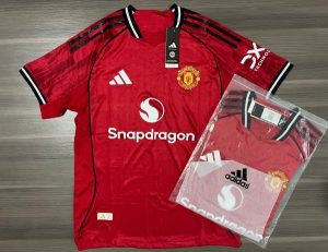 MANCHESTER UNITED TITULAR 2025  VERSION JUGADOR TALLES (L/ XL)