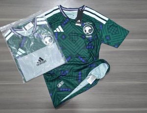 ARABIA SAUDITA TITULAR VERSION JUGADOR TALLES(S/M)