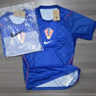 CROACIA SUPLENTE VERSION JUGADOR TALLES(S/M/ L/ XL)
