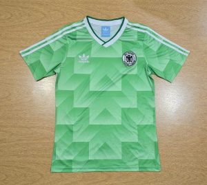 ALEMANIA RETRO VERDE TALLE M