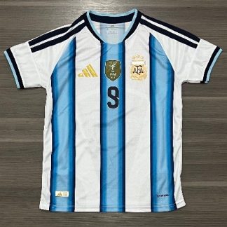 CAMISETA ARGENTINA TITULAR ÁLVAREZ N9 TALLE XL/ XXL