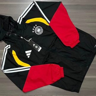 CAMPERA ROMPEVIENTO ALEMANIA ENTRENAMIENTO TALLE M/XL/XXL