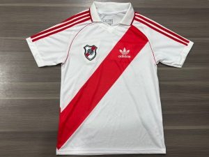 CAMISETA RIVER PLATE HOMENAJE (TALLE S/M/XXL) RETRO