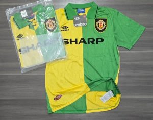 MANCHESTER UNITED 3ERA RETRO 1992 TALLES(M/ L)