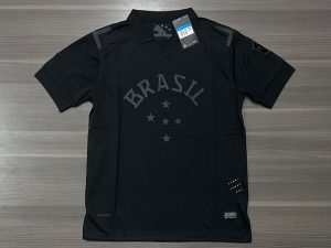 CAMISETA BRASIL SUPLENTE NEGRA TALLE (M/XXL)