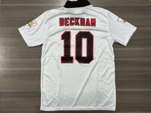 CAMISETA MANCHESTER UNITED SUPLENTE BECKHAM (TALLE XL) RETRO